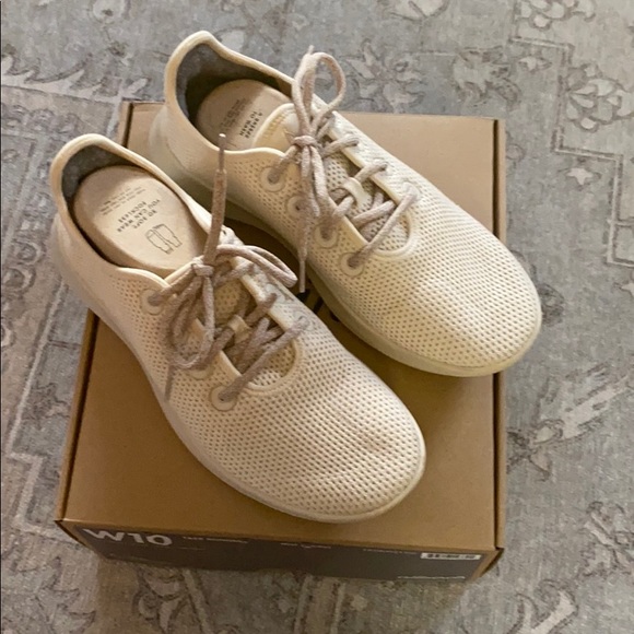 allbirds wheat tree runners
